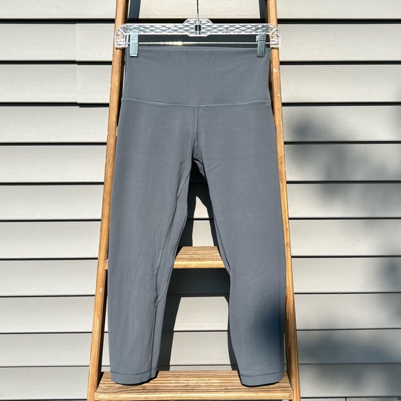 Lululemon align crop pant 19” in nebula - Picture 2 of 9